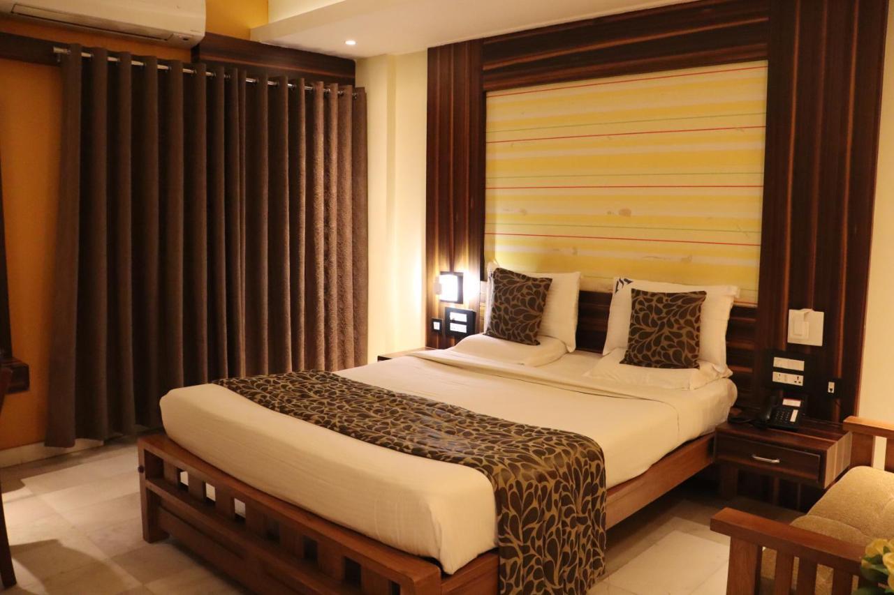 Hotel Madhuvan Serai Manipal Dış mekan fotoğraf