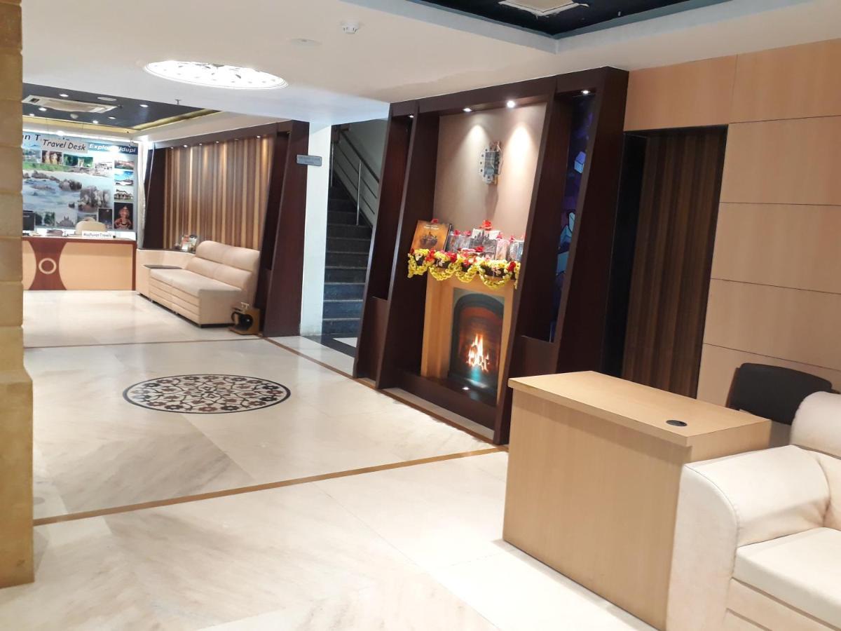 Hotel Madhuvan Serai Manipal Dış mekan fotoğraf