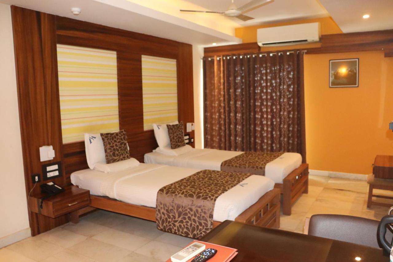 Hotel Madhuvan Serai Manipal Dış mekan fotoğraf