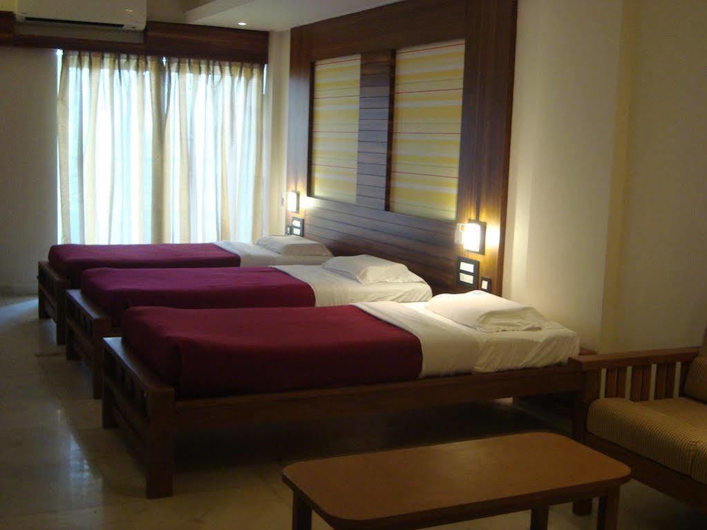 Hotel Madhuvan Serai Manipal Dış mekan fotoğraf