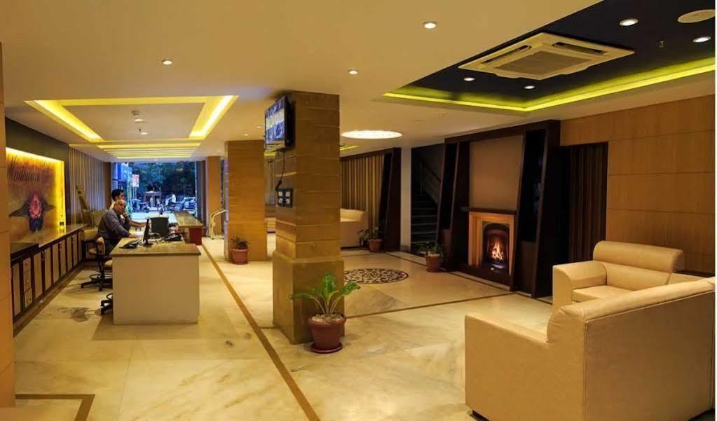Hotel Madhuvan Serai Manipal Dış mekan fotoğraf